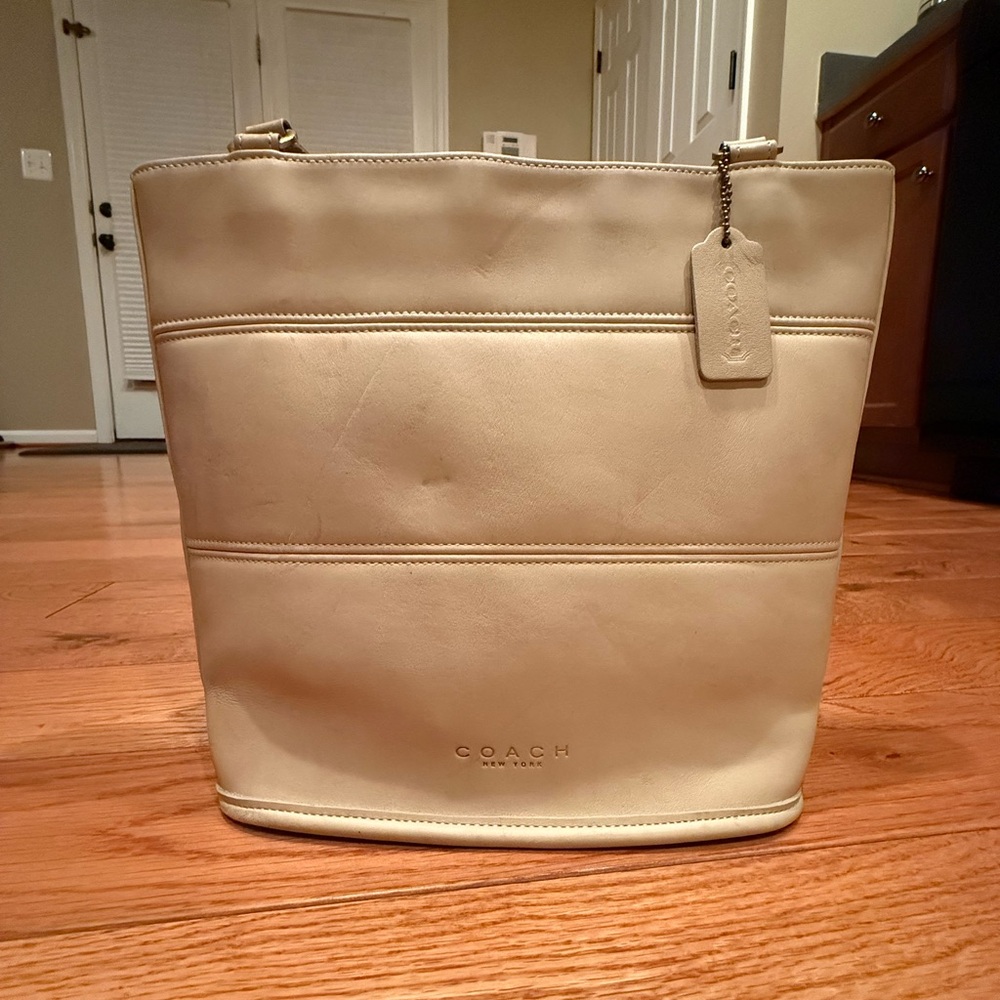 💙 SOLD on Depop - Vintage Coach #9098 Tribeca Shopper Tote